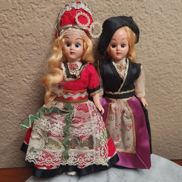 Vintage Dolls Brides of All Nations Norway Madame Alexander Swedish FOR PARTS - Picture 4 of 15